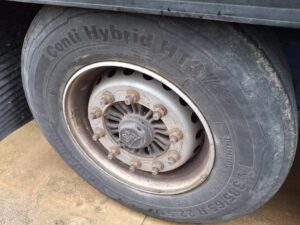 truck SD01 27 B06PN1 XA031JH 110317